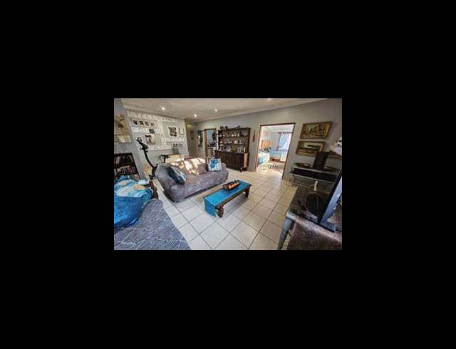 4 BEDROOM DUET SOLD IN ANNLIN